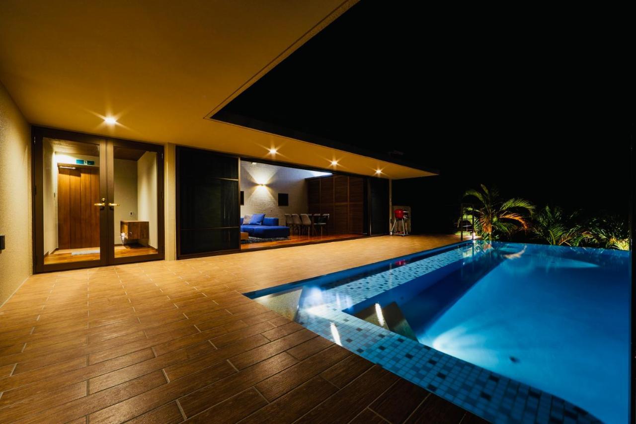 Relax Kouri Villa Rekrrr นาคิจิน ภายนอก รูปภาพ