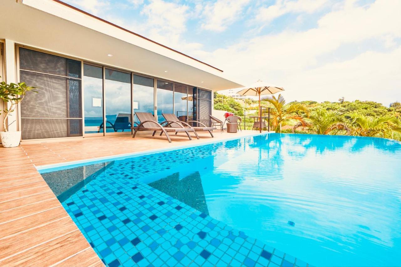 Relax Kouri Villa Rekrrr นาคิจิน ภายนอก รูปภาพ